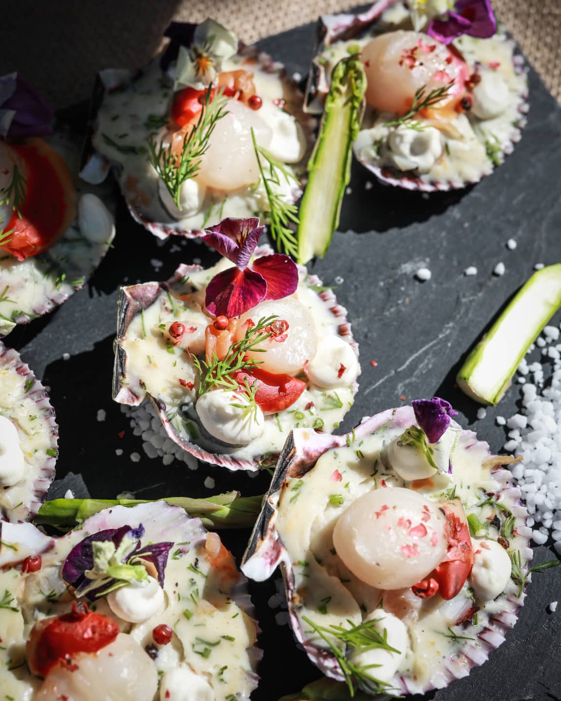 Saint-Jacques préparées pour un cocktail dinatoire haut-de-gamme